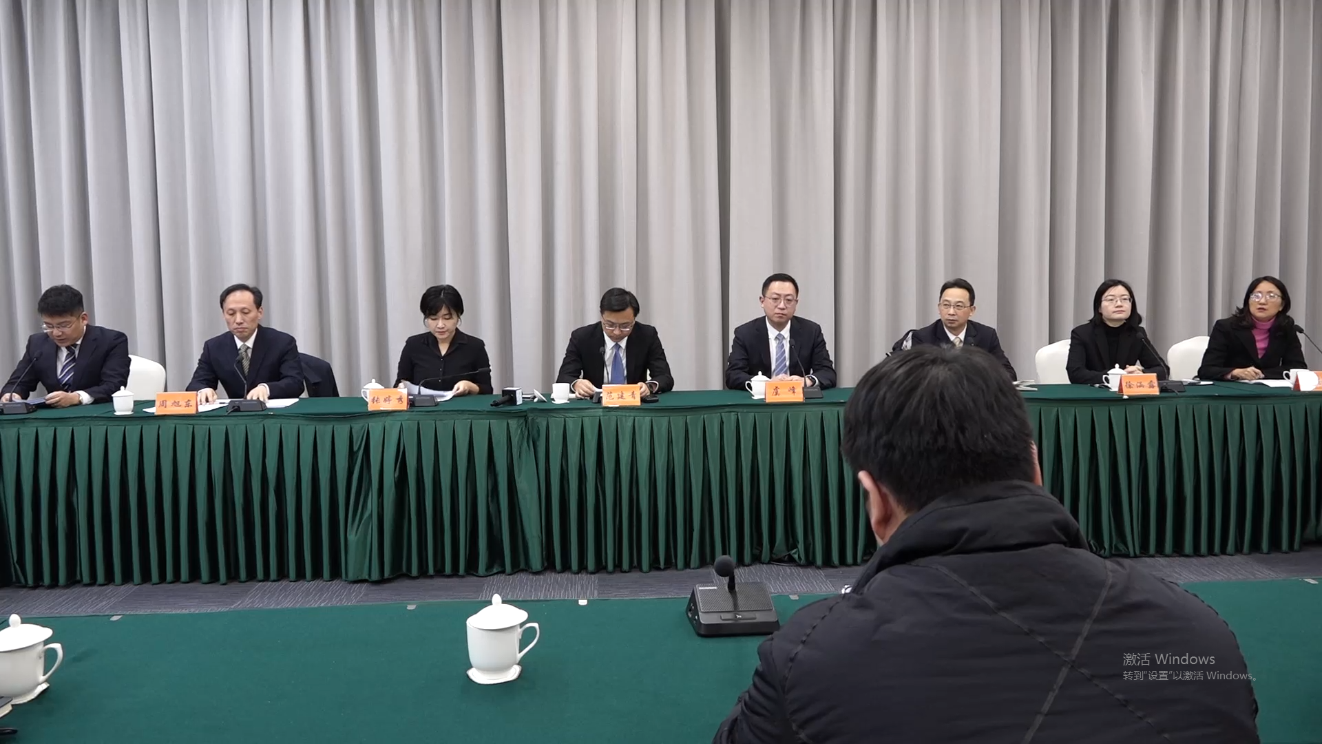 全市推进新型工业化会议新闻发布会